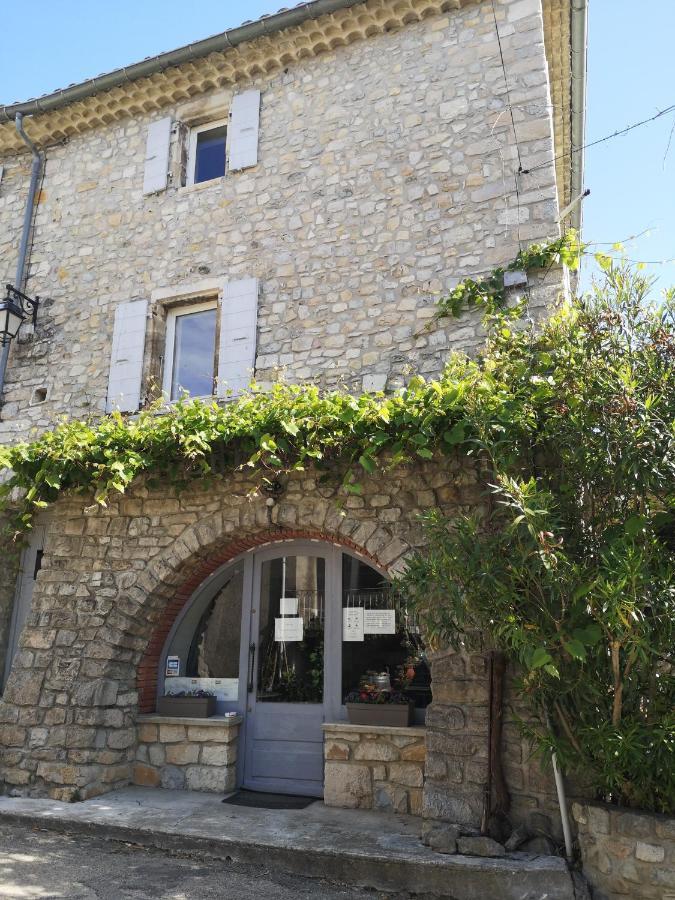 Auberge De L Helvie Chez Coco & Ricou Valvigneres Dış mekan fotoğraf
