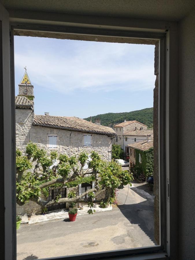 Auberge De L Helvie Chez Coco & Ricou Valvigneres Dış mekan fotoğraf